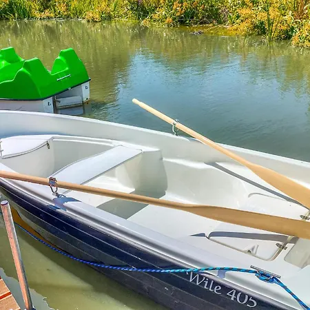 1 Bedroom Lovely In *