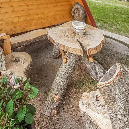 Holiday home 1 Bedroom Lovely In Mielno *